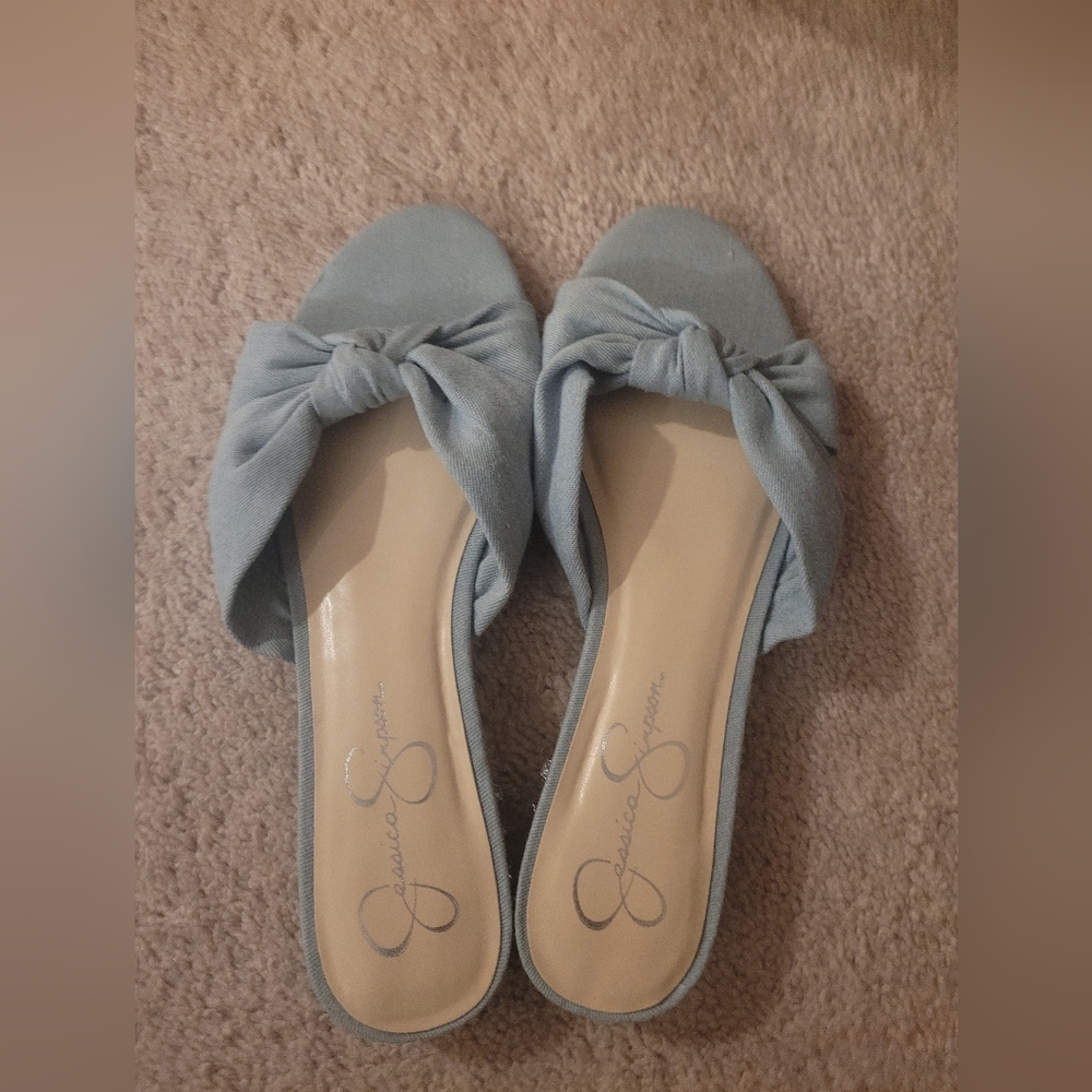 Sandal
